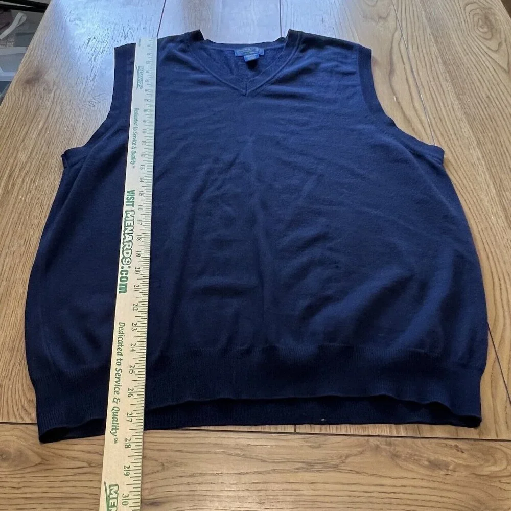 Joseph & Lyman Vest Sweater Men Size Large Blue Knit Merino Wool V-Neck Pullover